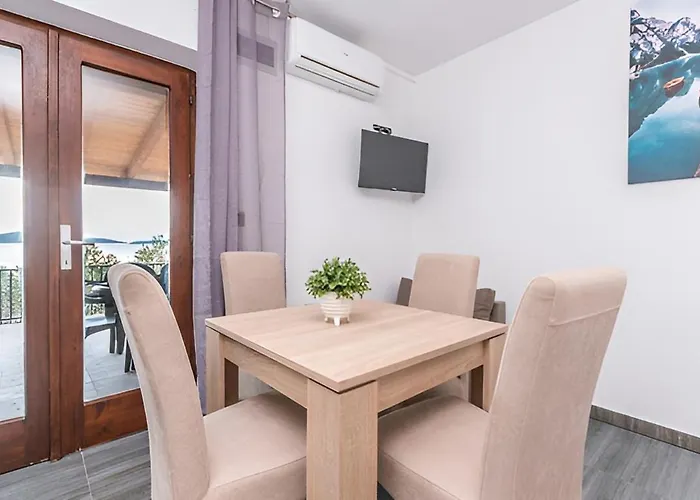 By The Sea Drage, Biograd - 22187 * 파코스탄